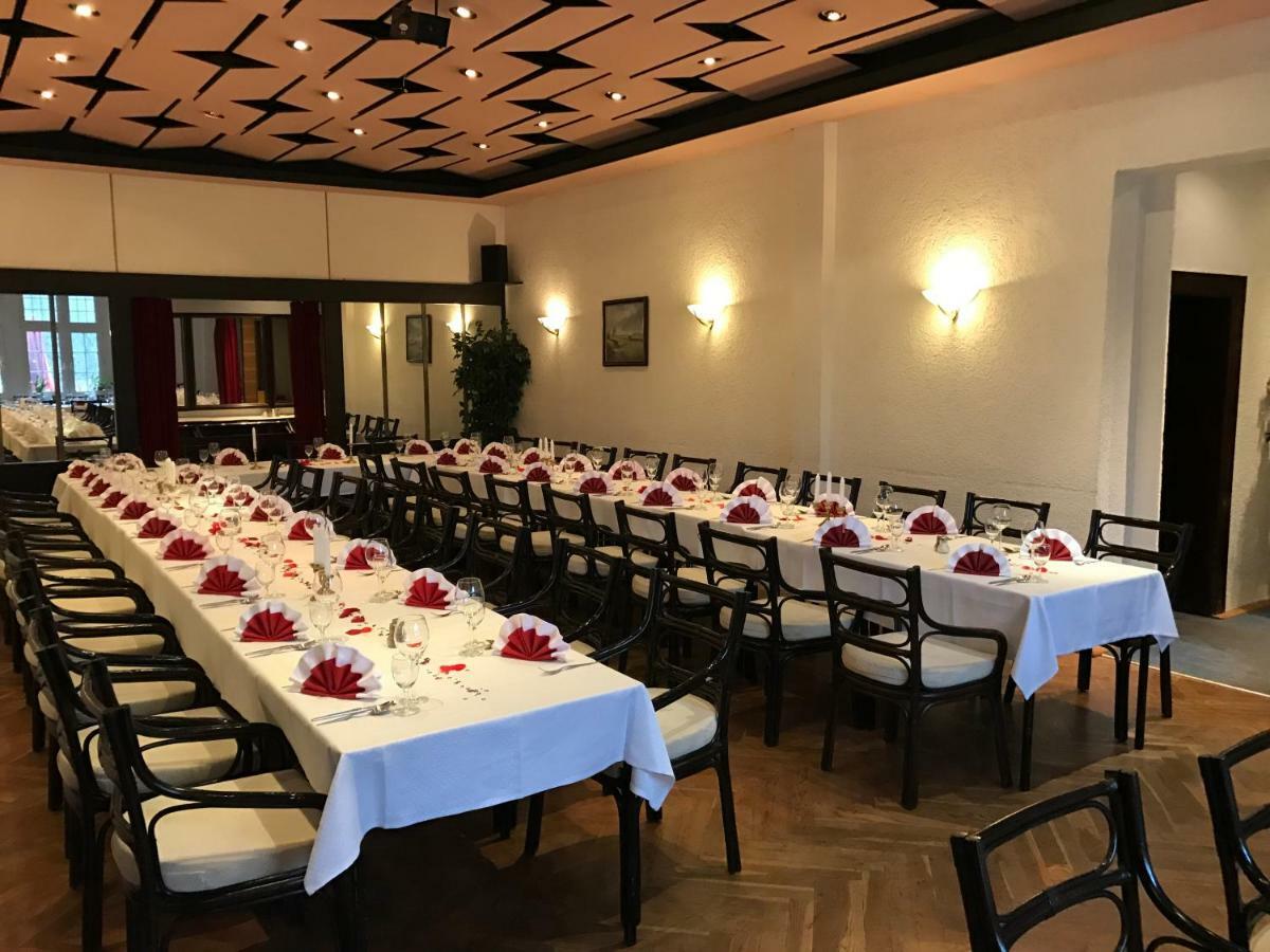 Hotel & Restaurant Schenk Von Landsberg تويبيتز المظهر الخارجي الصورة
